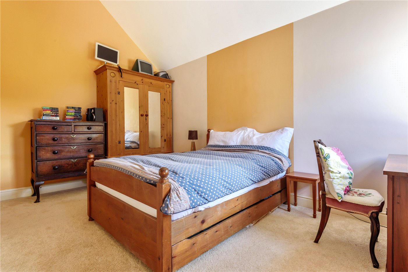 Essex Street, Newbury, Berkshire, RG14